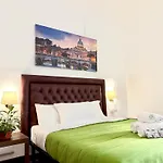 Grand Gaeta Vendégház 3*