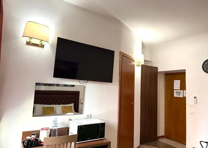 Grand Gaeta Guest house Rome