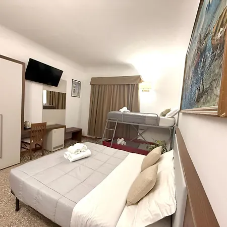 Grand Gaeta Affittacamere Roma